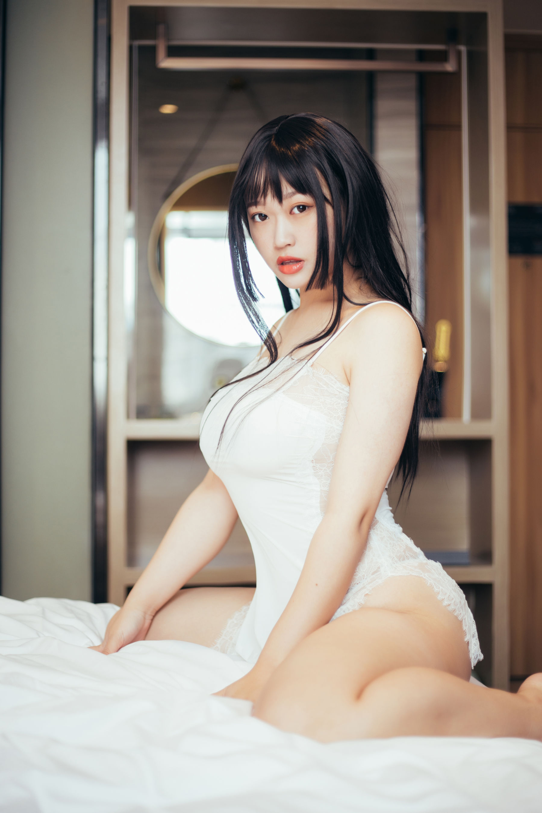 [网红COSER写真] 维他奶泽 – 睡衣湿身-写真