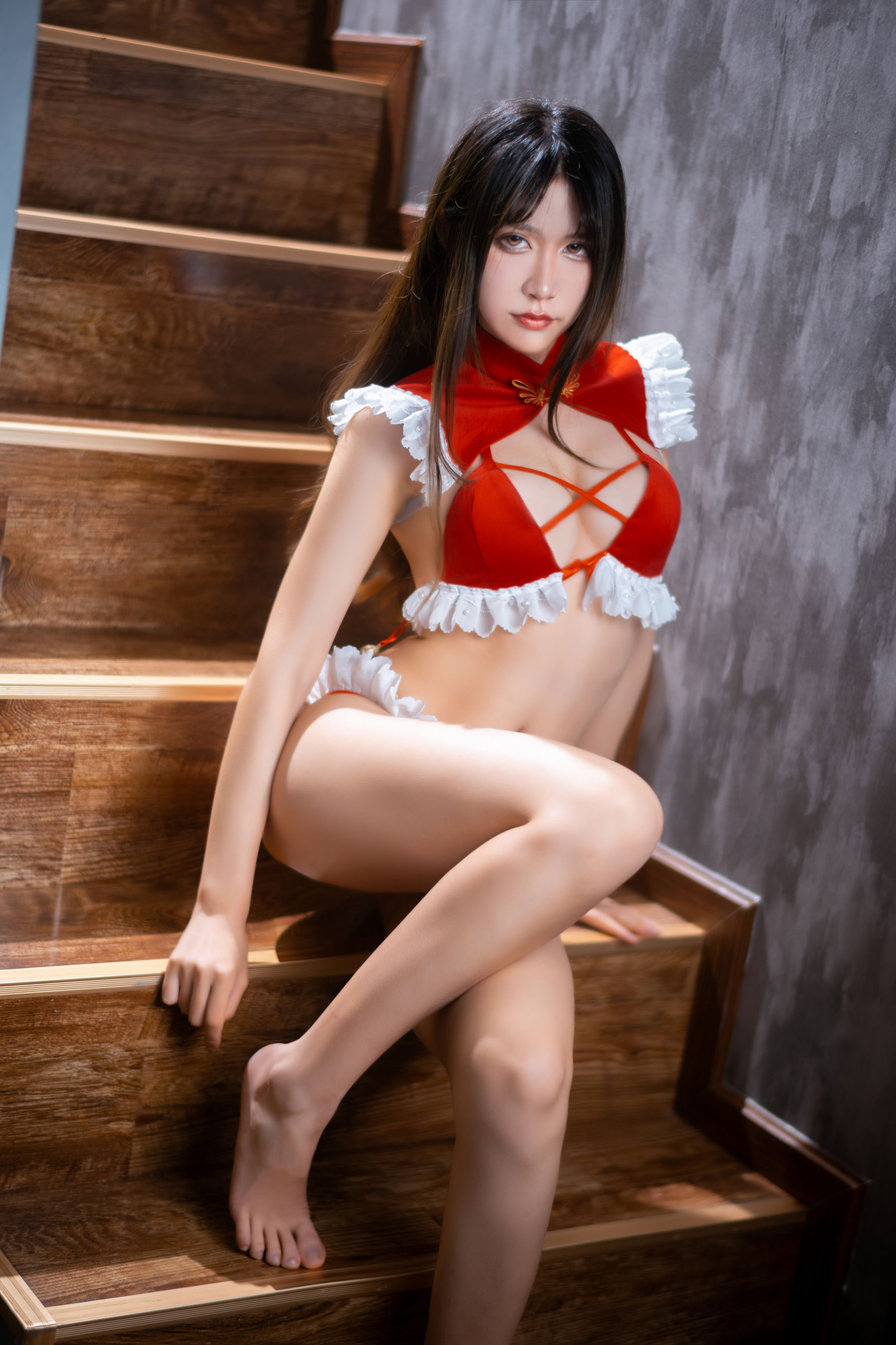 动漫博主阮邑_Fairy – 大象 红色 套图-写真